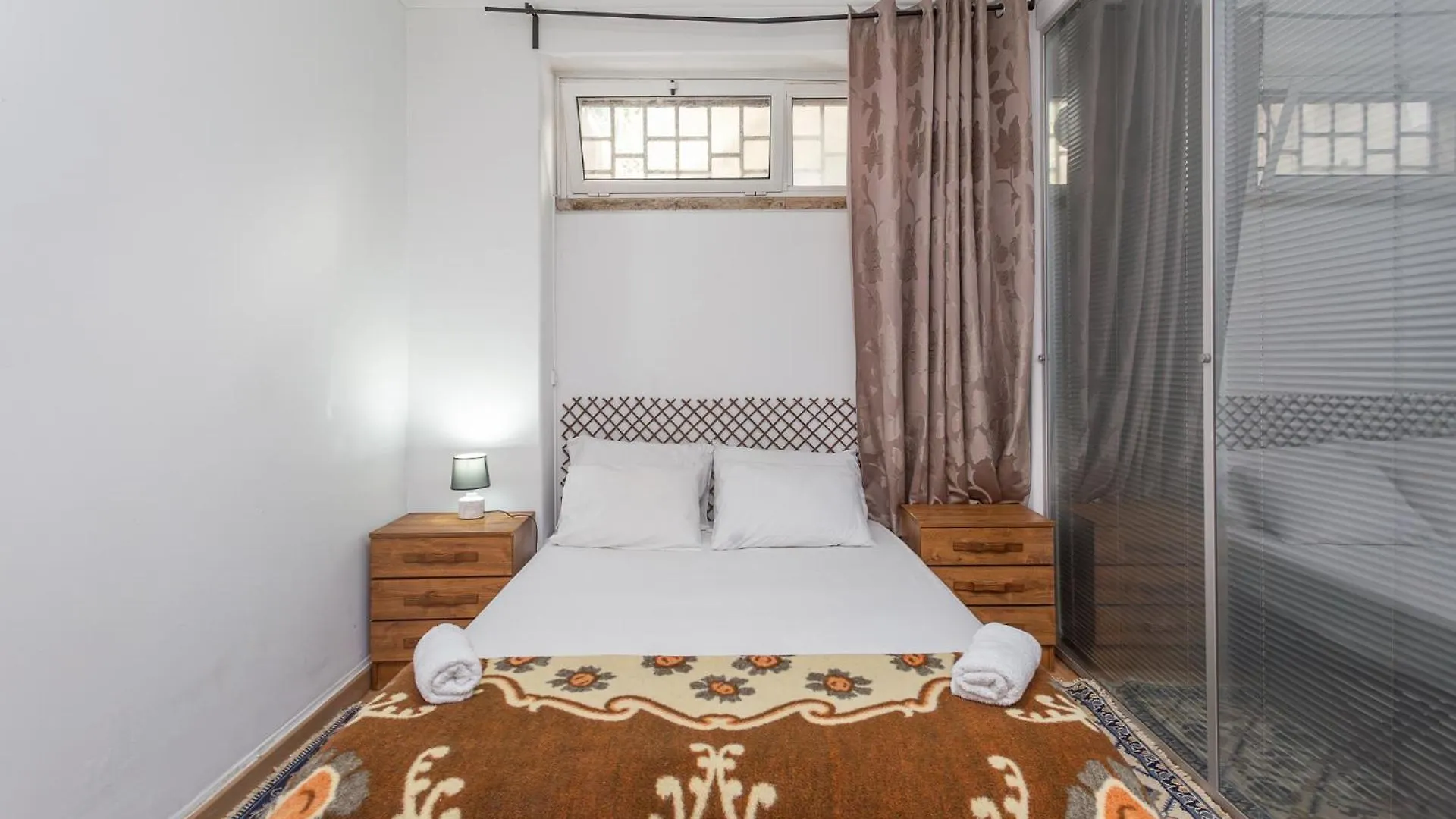 Lisbon Apartment 3